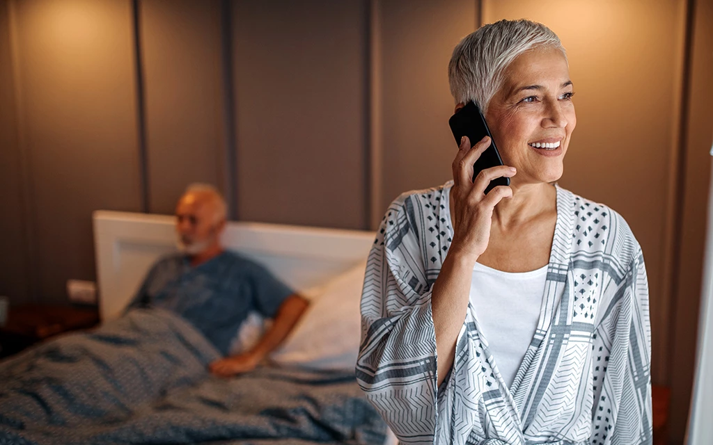 Kvinde i telefon